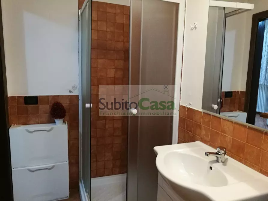 Immagine 19 di Appartamento in affitto  in Via Ciro Menotti 10 a Pescara