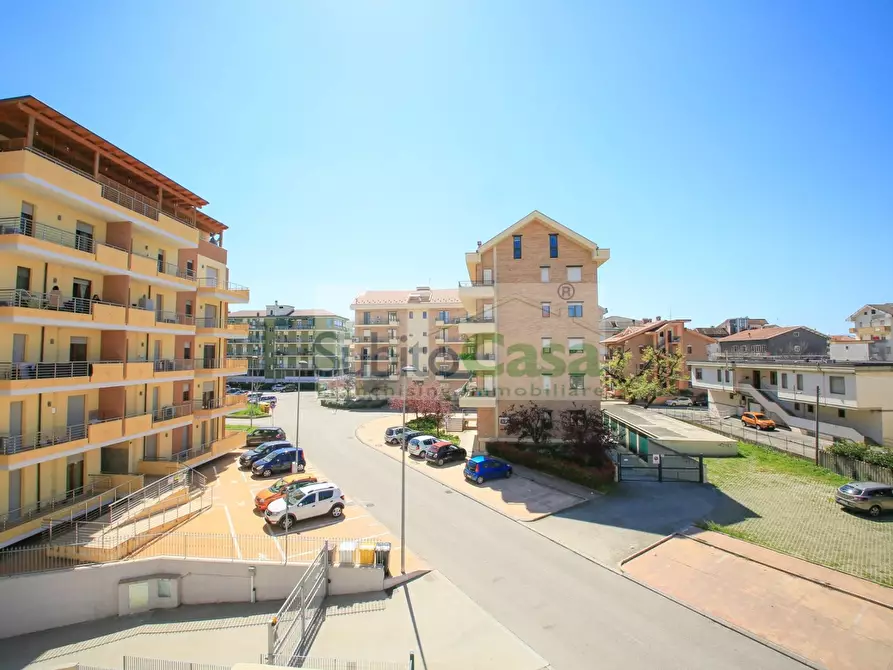 Immagine 29 di Appartamento in affitto  in via Gissi 20 a Chieti