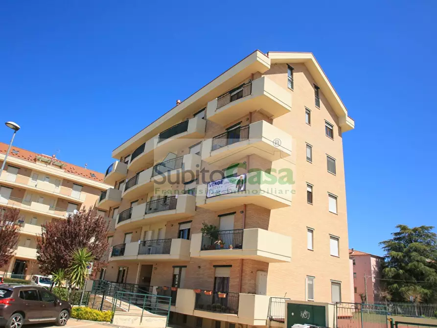 Immagine 33 di Appartamento in affitto  in via Gissi 20 a Chieti