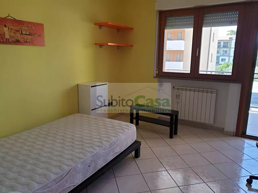 Immagine 8 di Casa semindipendente in affitto  in Via Montenerodomo 17 a Chieti