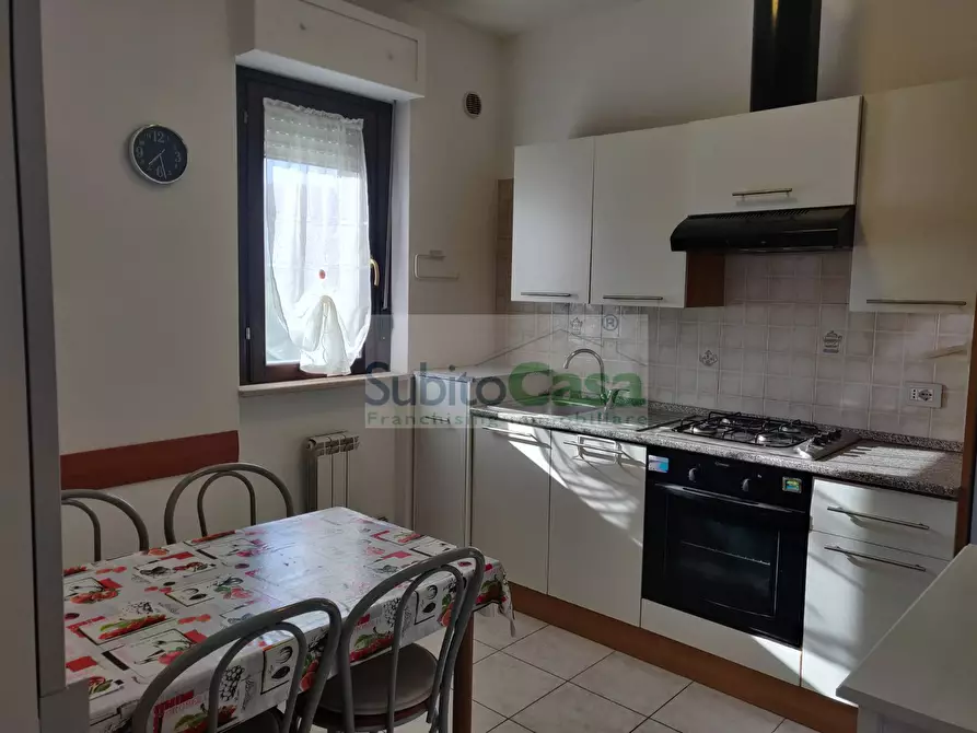 Immagine 1 di Appartamento in affitto  in Via Gissi a Chieti
