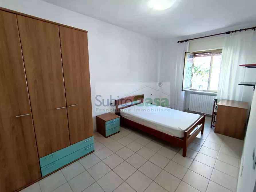 Immagine 16 di Casa semindipendente in affitto  in Via Scanno 64 a Chieti