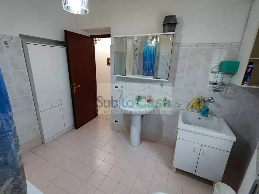 Immagine 15 di Casa semindipendente in affitto  in Via Scanno 64 a Chieti