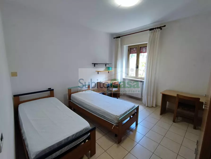 Immagine 11 di Casa semindipendente in affitto  in Via Scanno 64 a Chieti