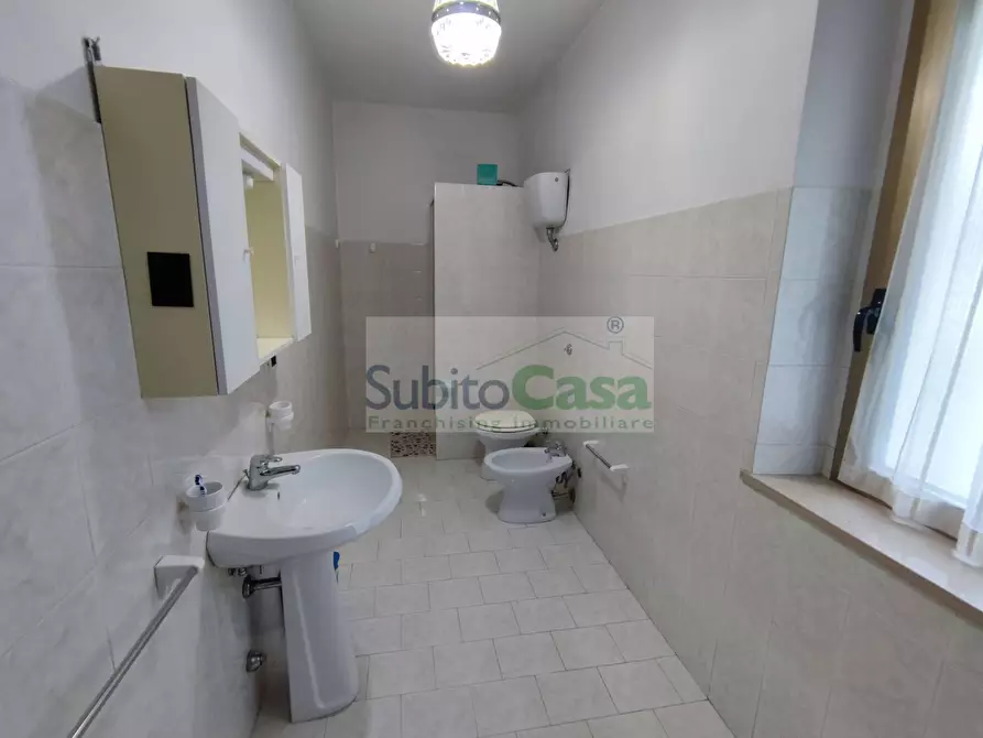Immagine 19 di Casa semindipendente in affitto  in Via Scanno 64 a Chieti