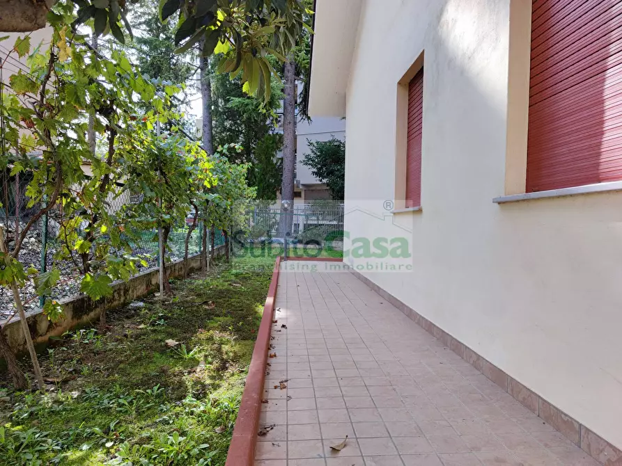 Immagine 21 di Casa semindipendente in affitto  in Via Scanno 64 a Chieti