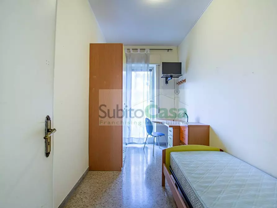Immagine 13 di Casa semindipendente in affitto  in VIA ORTONA 16 a Chieti