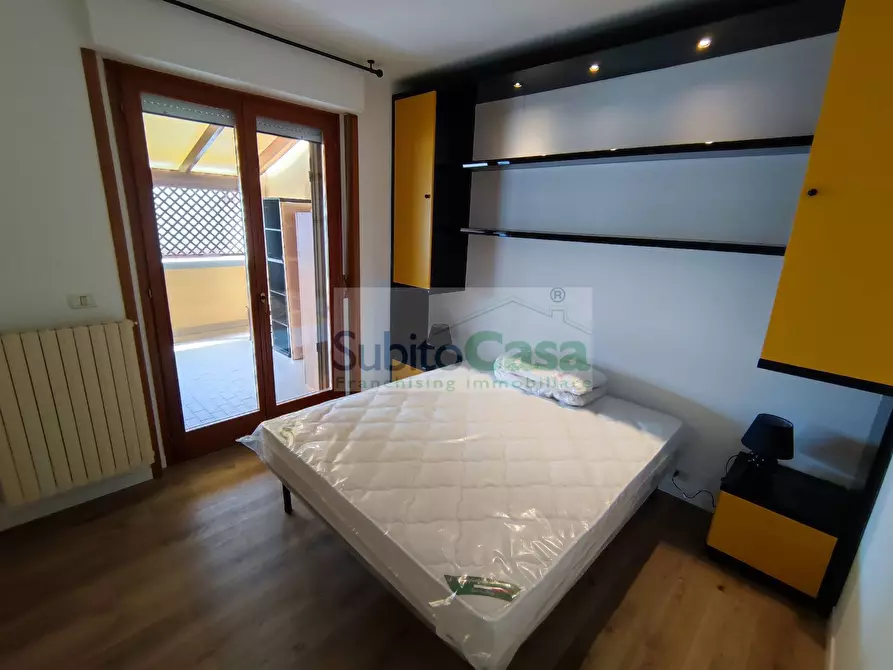 Immagine 11 di Appartamento in affitto  in Viale Abruzzo 251 a Chieti