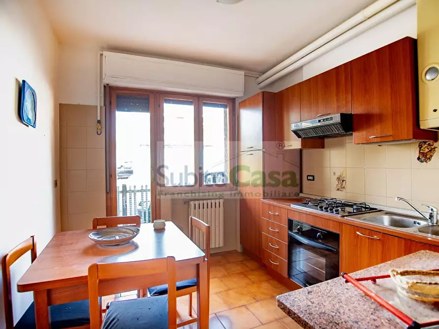 Immagine 1 di Appartamento in vendita  in Via Dei Frentani 108 a Chieti