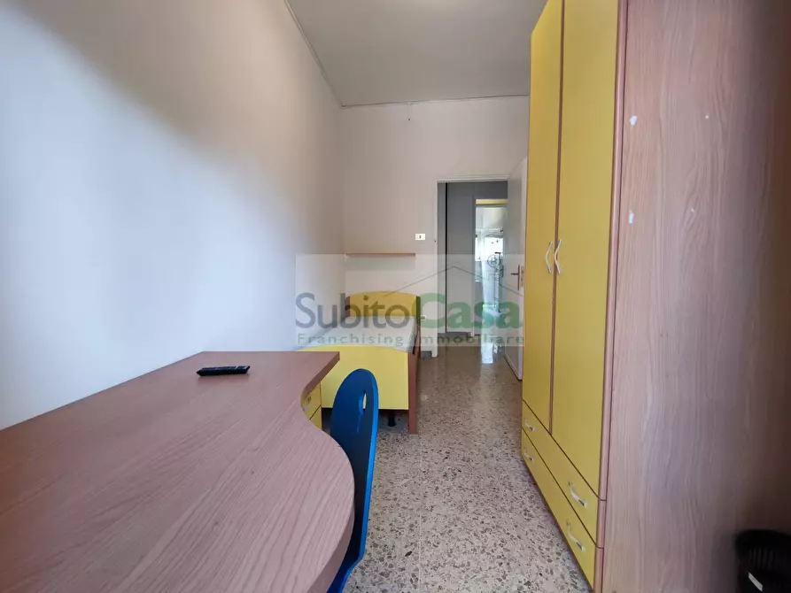 Immagine 15 di Casa semindipendente in affitto  in VIA ORTONA 16 a Chieti