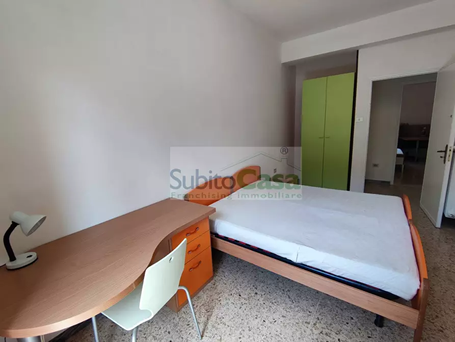 Immagine 25 di Casa semindipendente in affitto  in VIA ORTONA 16 a Chieti
