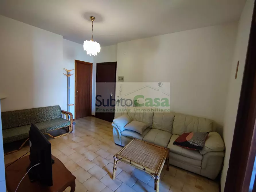 Immagine 7 di Casa semindipendente in affitto  in Via Colle Dell'Ara 86/C a Chieti