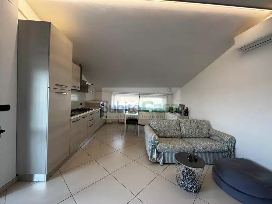 Immagine 2 di Appartamento in affitto  in Viale Abruzzo 132 a Chieti