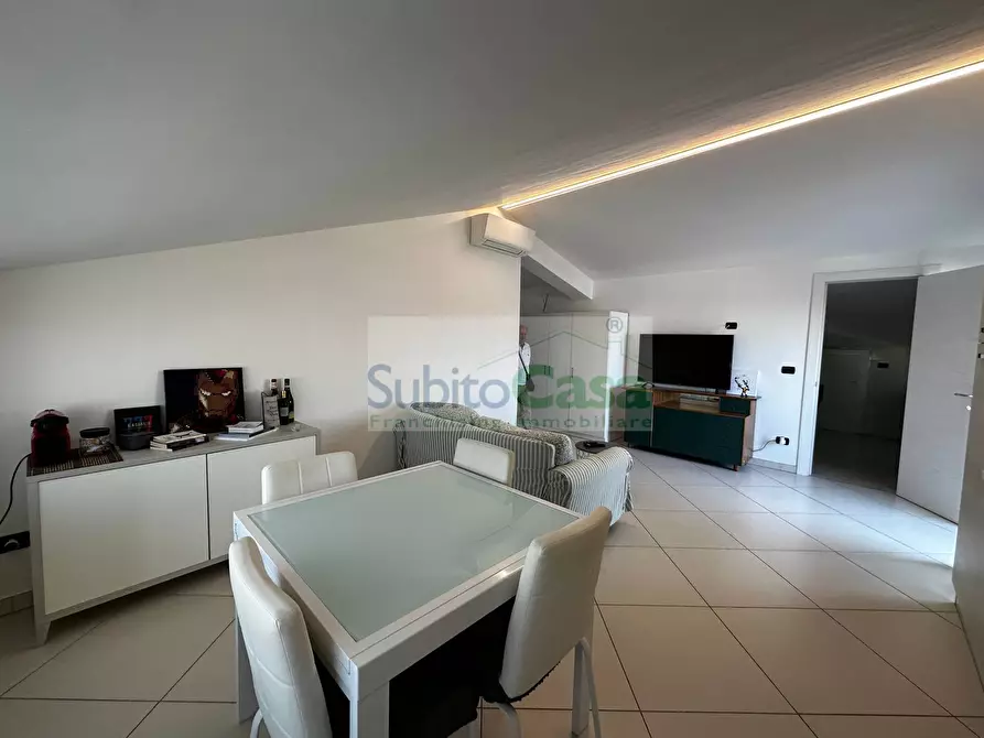 Immagine 5 di Appartamento in affitto  in Viale Abruzzo 132 a Chieti