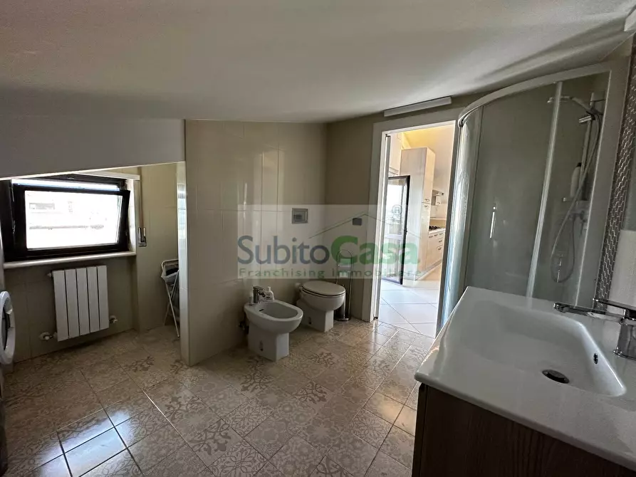 Immagine 12 di Appartamento in affitto  in Viale Abruzzo 132 a Chieti