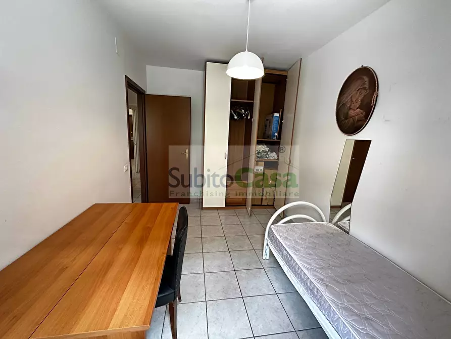 Immagine 17 di Appartamento in affitto  in Via B. Croce 465 a Chieti