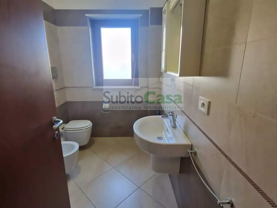 Immagine 12 di Appartamento in affitto  in Via Sulmona 95 a Chieti