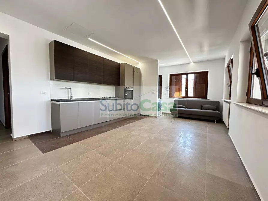 Immagine 28 di Casa semindipendente in affitto  in Str. Primavilla a Ari