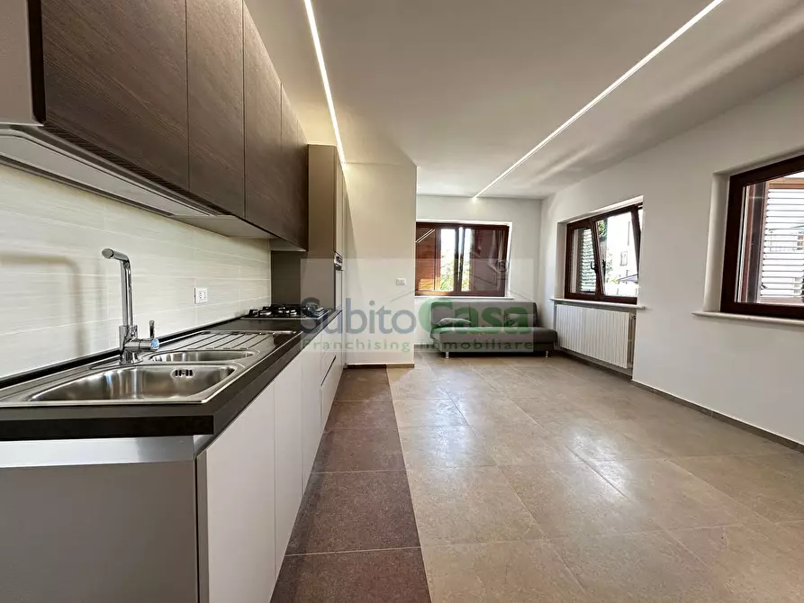 Immagine 29 di Casa semindipendente in affitto  in Str. Primavilla a Ari