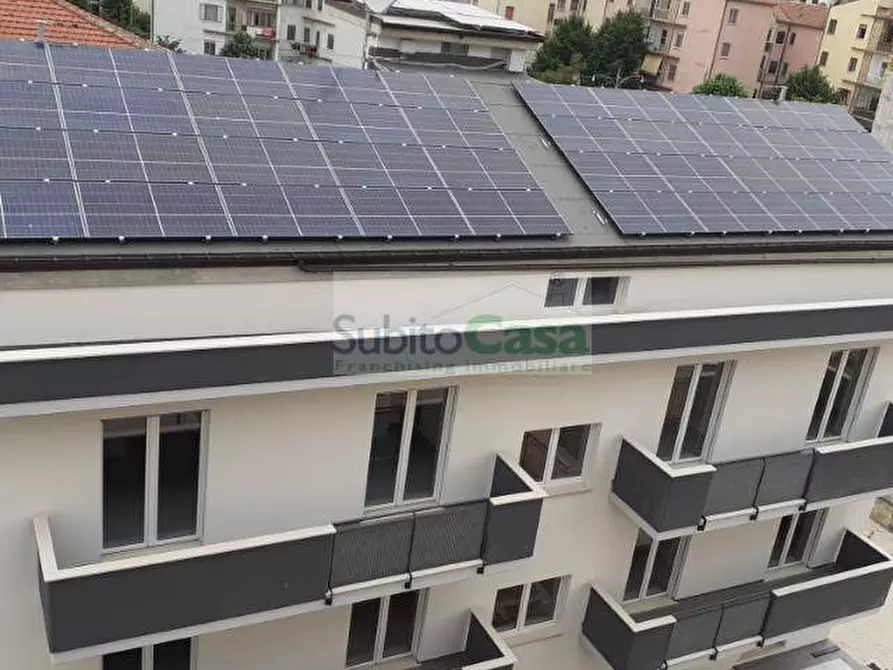 Immagine 15 di Casa semindipendente in affitto  in Via Pescasseroli 22 a Chieti