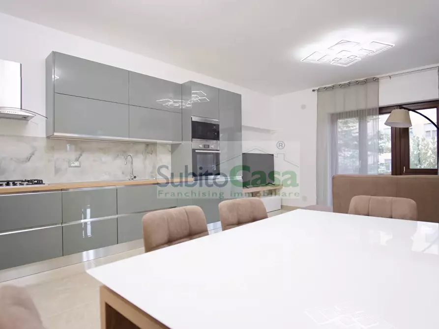 Immagine 4 di Appartamento in vendita  in Via Scaraviglia 110 a Chieti