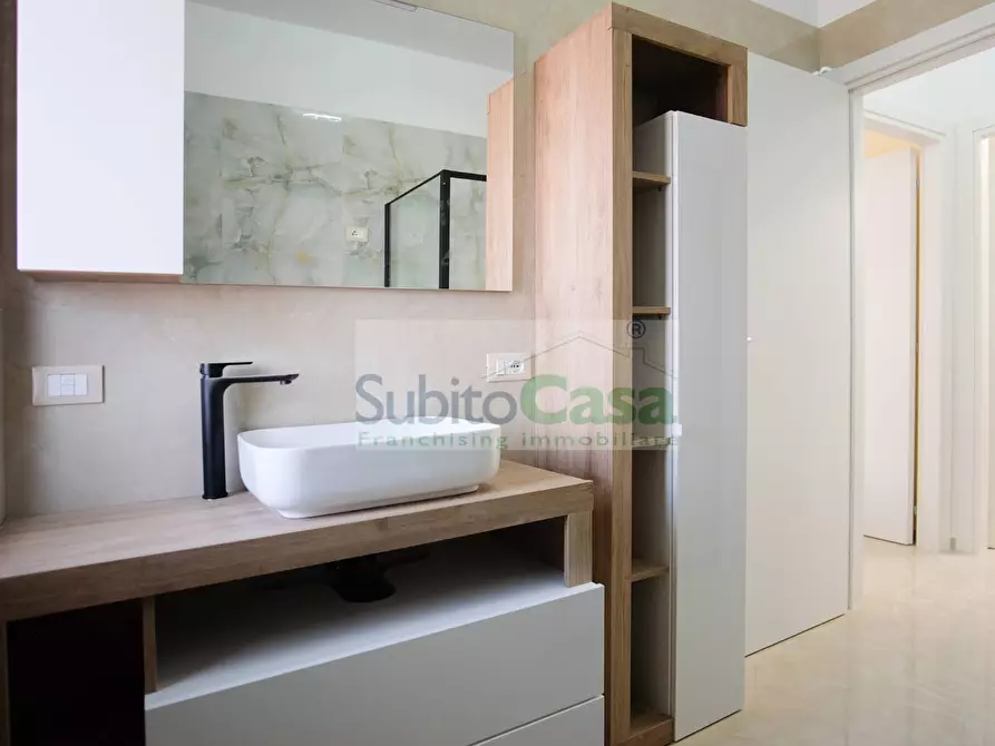 Immagine 16 di Appartamento in vendita  in Via Scaraviglia 110 a Chieti