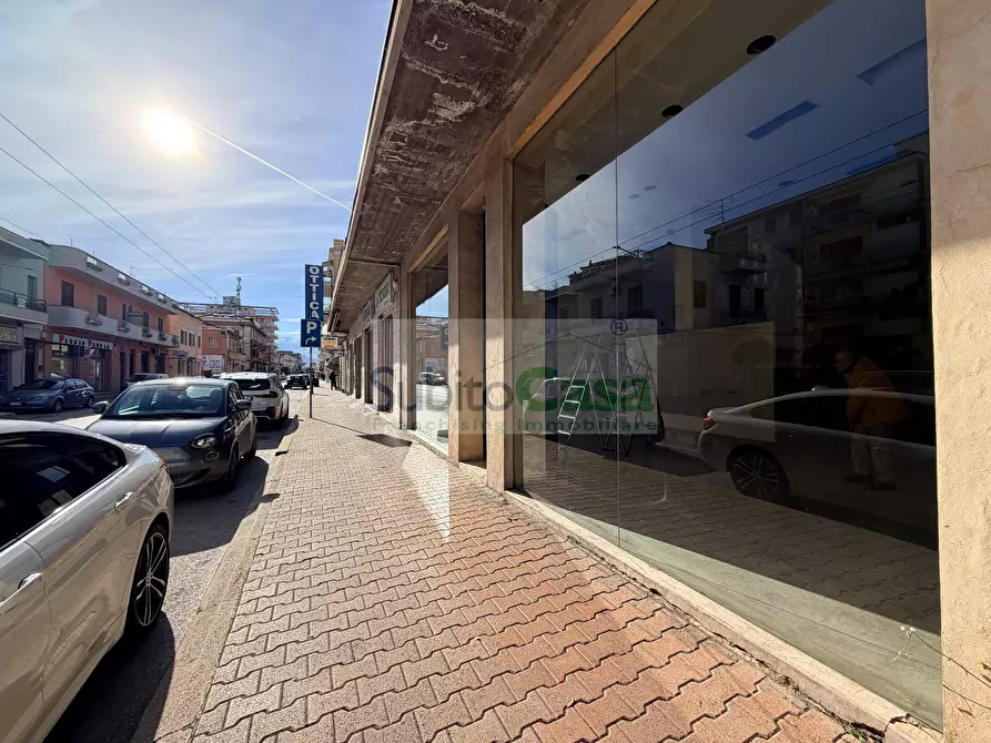 Immagine 14 di Locale commerciale in affitto  in Via B.Croce 57 a Chieti