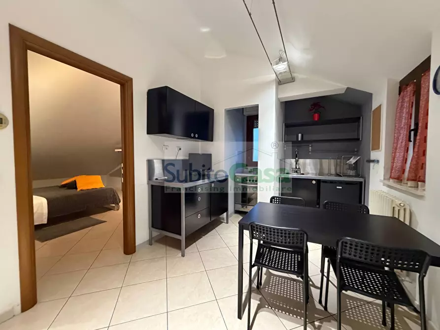 Immagine 2 di Appartamento in affitto  in Via Filippo Molino 61 a Chieti