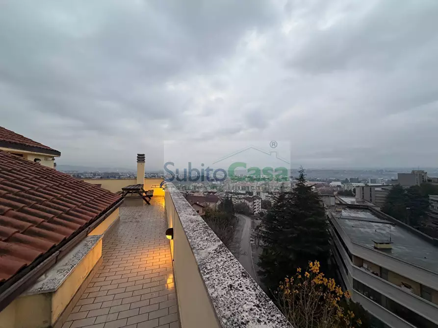 Immagine 13 di Appartamento in affitto  in Via Filippo Molino 61 a Chieti