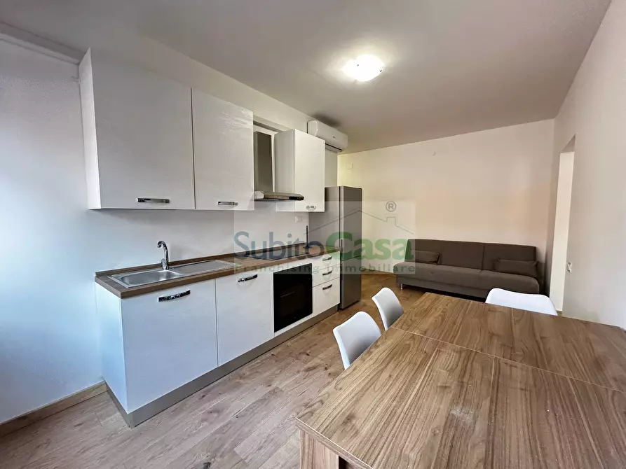 Immagine 11 di Casa semindipendente in affitto  in Via Muzio Panza 10 a Chieti
