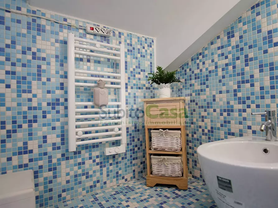 Immagine 19 di Ufficio in affitto  in Via Dei Vestini 250 a Chieti