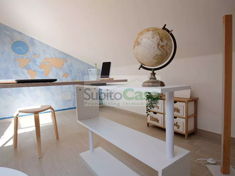 Immagine 10 di Appartamento in vendita  in Via  Dei Vestini 186 a Chieti
