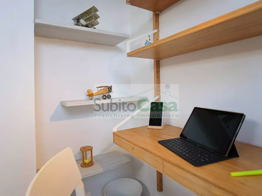 Immagine 12 di Appartamento in vendita  in Via  Dei Vestini 186 a Chieti