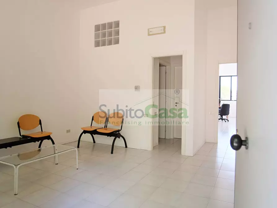 Immagine 8 di Ufficio in vendita  in Via Giuseppe Verdi a Chieti