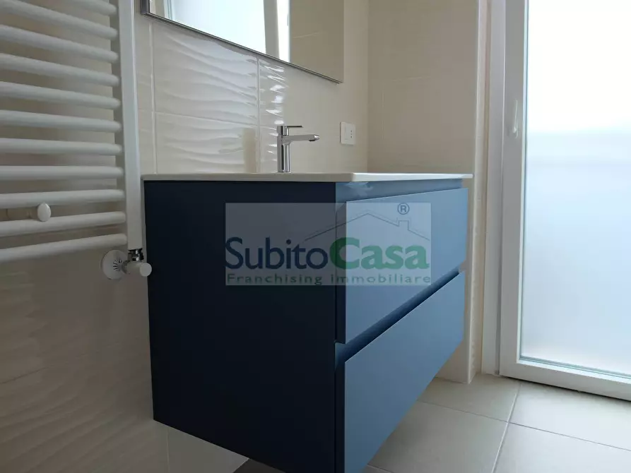 Immagine 9 di Appartamento in affitto  in Via Achille Meneghini 25 a Chieti