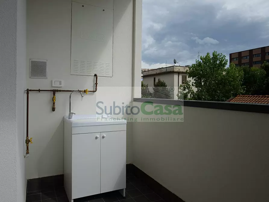 Immagine 15 di Appartamento in affitto  in Via Achille Meneghini 25 a Chieti
