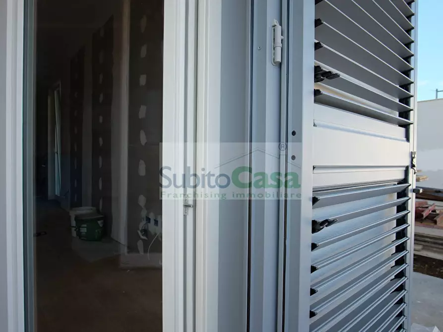 Immagine 15 di Villetta a schiera in vendita  in Via Degli Orti a Abbateggio