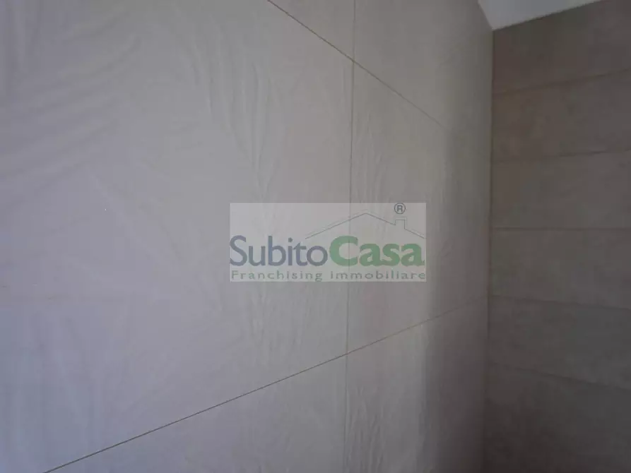 Immagine 12 di Villetta a schiera in vendita  in Via Degli Orti a Abbateggio