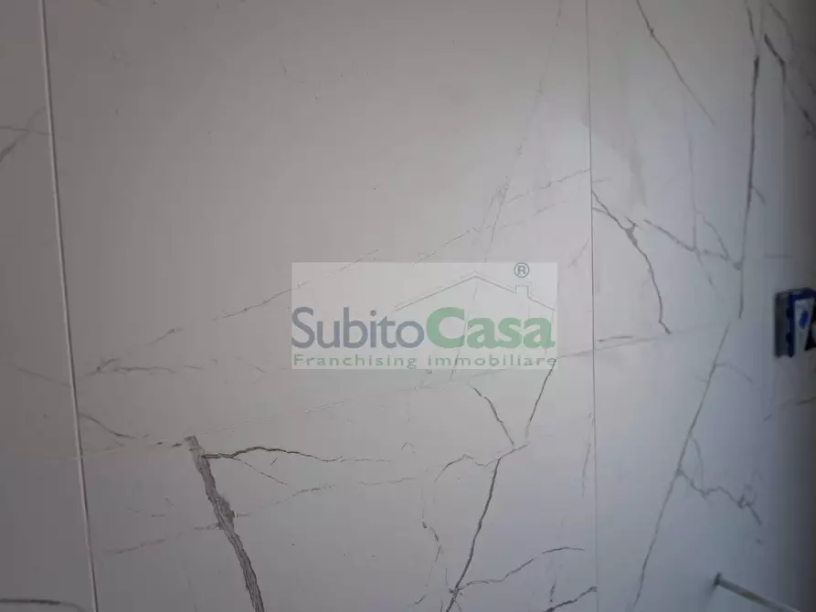 Immagine 10 di Villetta a schiera in vendita  in Via Degli Orti a Abbateggio