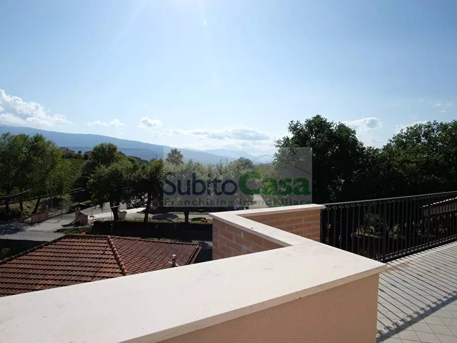 Immagine 37 di Appartamento in vendita  in Contrada Cese a Bucchianico