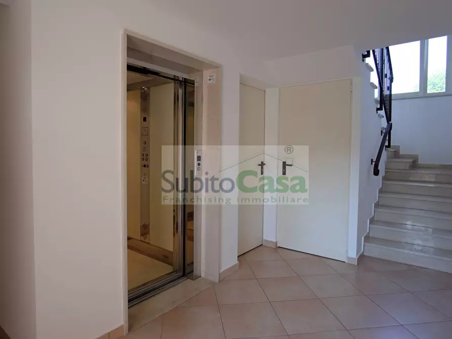 Immagine 40 di Appartamento in vendita  in Contrada Cese a Bucchianico