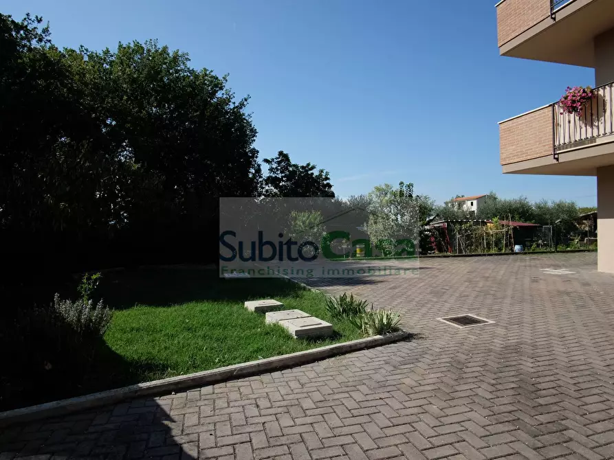 Immagine 43 di Appartamento in vendita  in Contrada Cese a Bucchianico