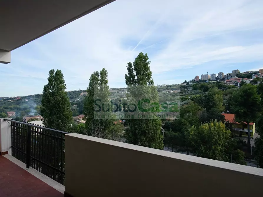Immagine 8 di Appartamento in vendita  in Via Strabone 3 a Chieti
