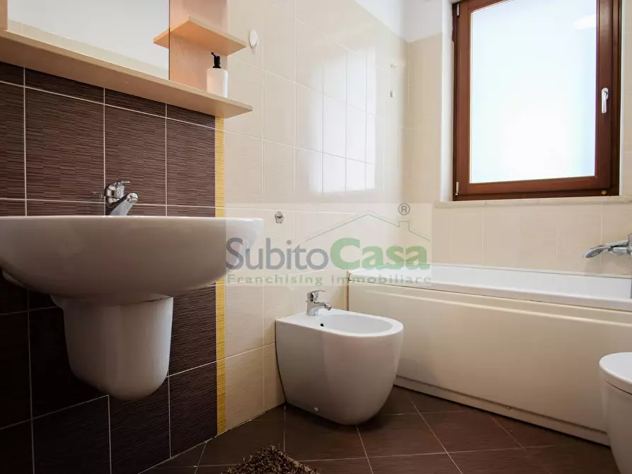 Immagine 29 di Casa semindipendente in affitto  in Via Spalato 9 a Chieti