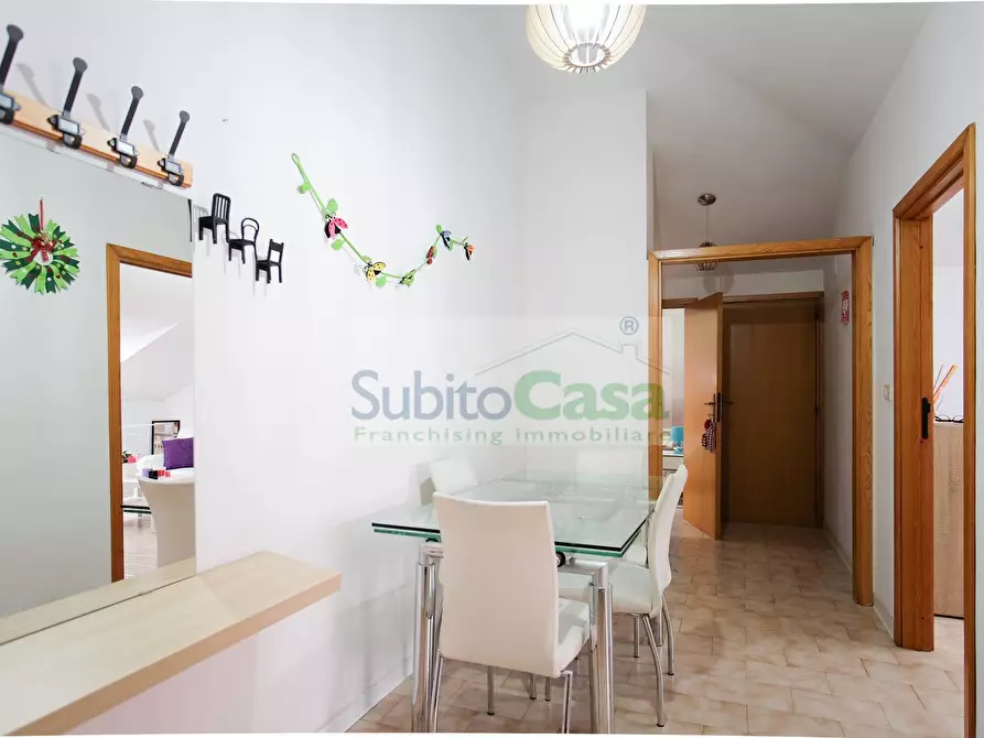 Immagine 10 di Attico in vendita  in Via Dei Peligni 30 a Chieti