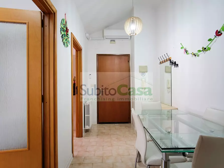 Immagine 12 di Attico in vendita  in Via Dei Peligni 30 a Chieti