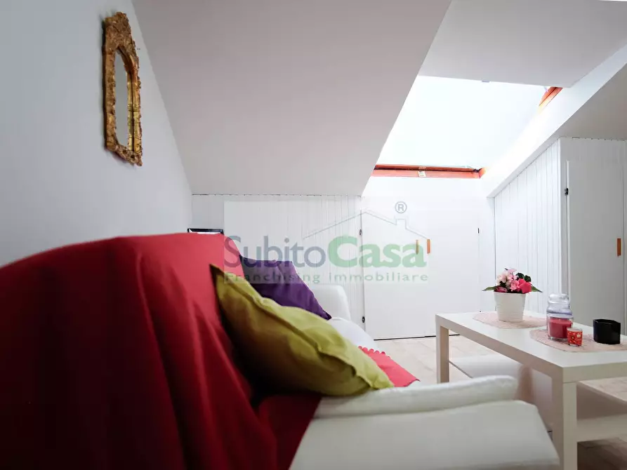 Immagine 7 di Attico in vendita  in Via Dei Peligni 30 a Chieti