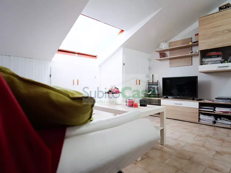 Immagine 8 di Attico in vendita  in Via Dei Peligni 30 a Chieti