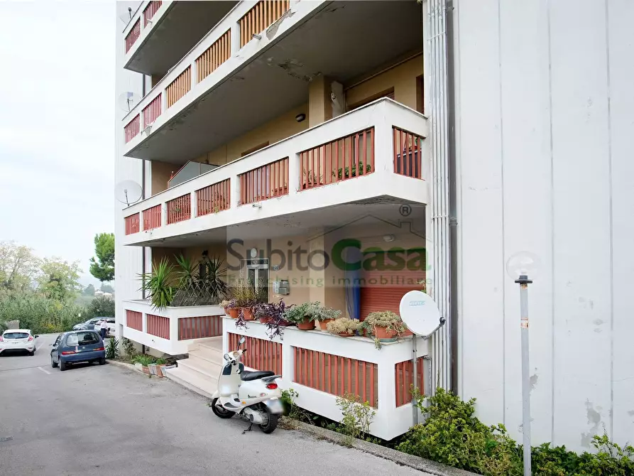 Immagine 37 di Attico in vendita  in Via Dei Peligni 30 a Chieti