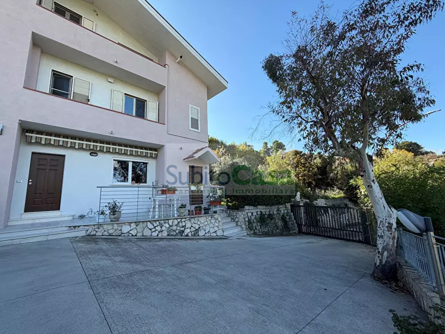 Immagine 20 di Appartamento in affitto  in Via Filippo Masci 60 a Chieti